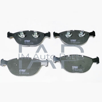 ชุดผ้าเบรคหน้า TRW ใหม่ของแท้ GDB1529 สำหรับ BMW